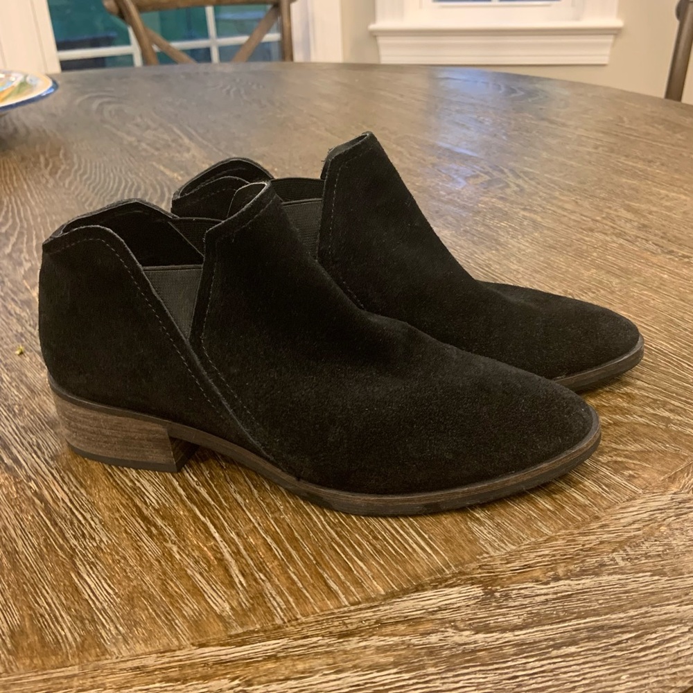 Dolce vita black suede booties